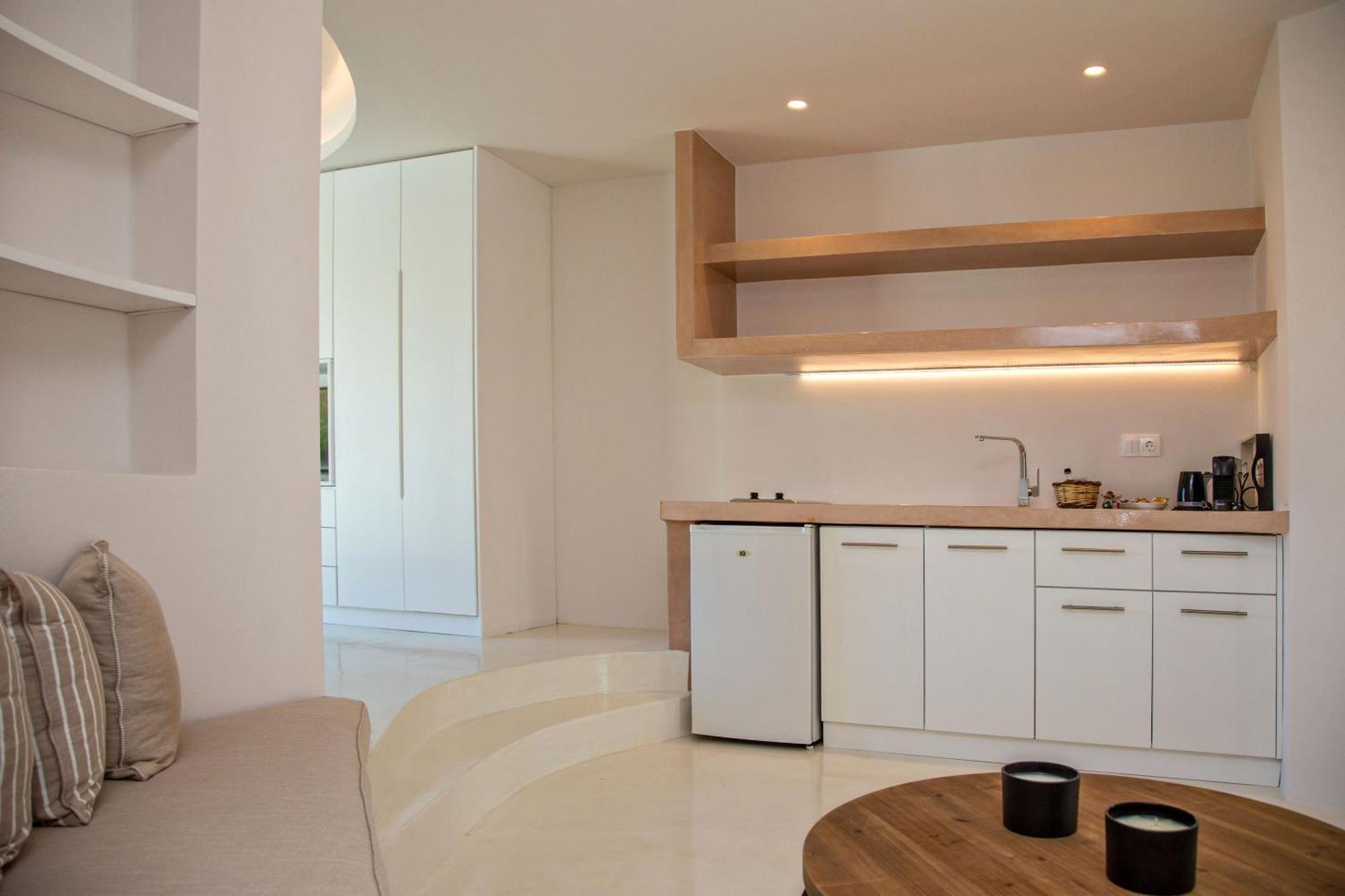 Unforgettable Tinos Complex Apartment *
