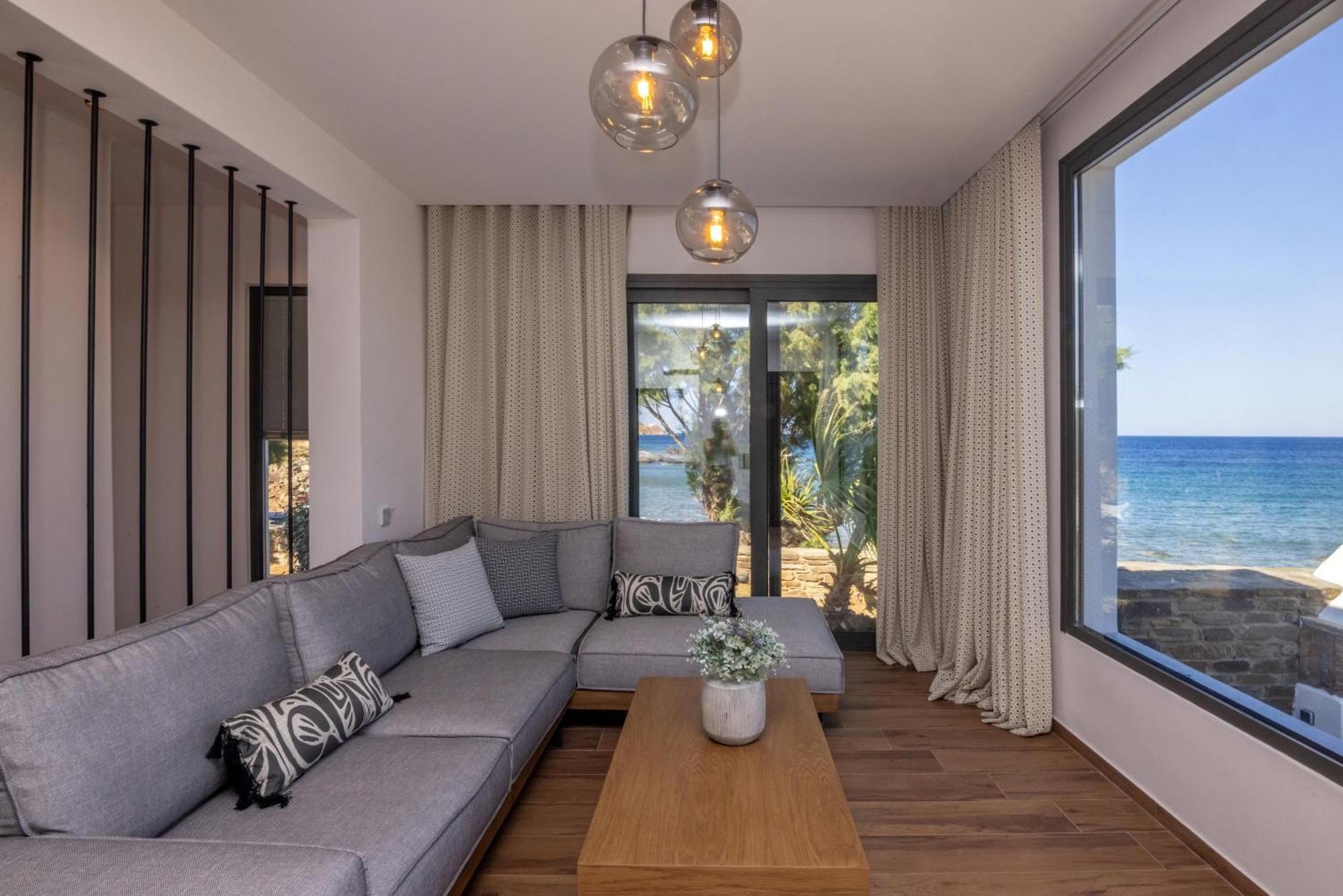 Unforgettable Tinos Complex *