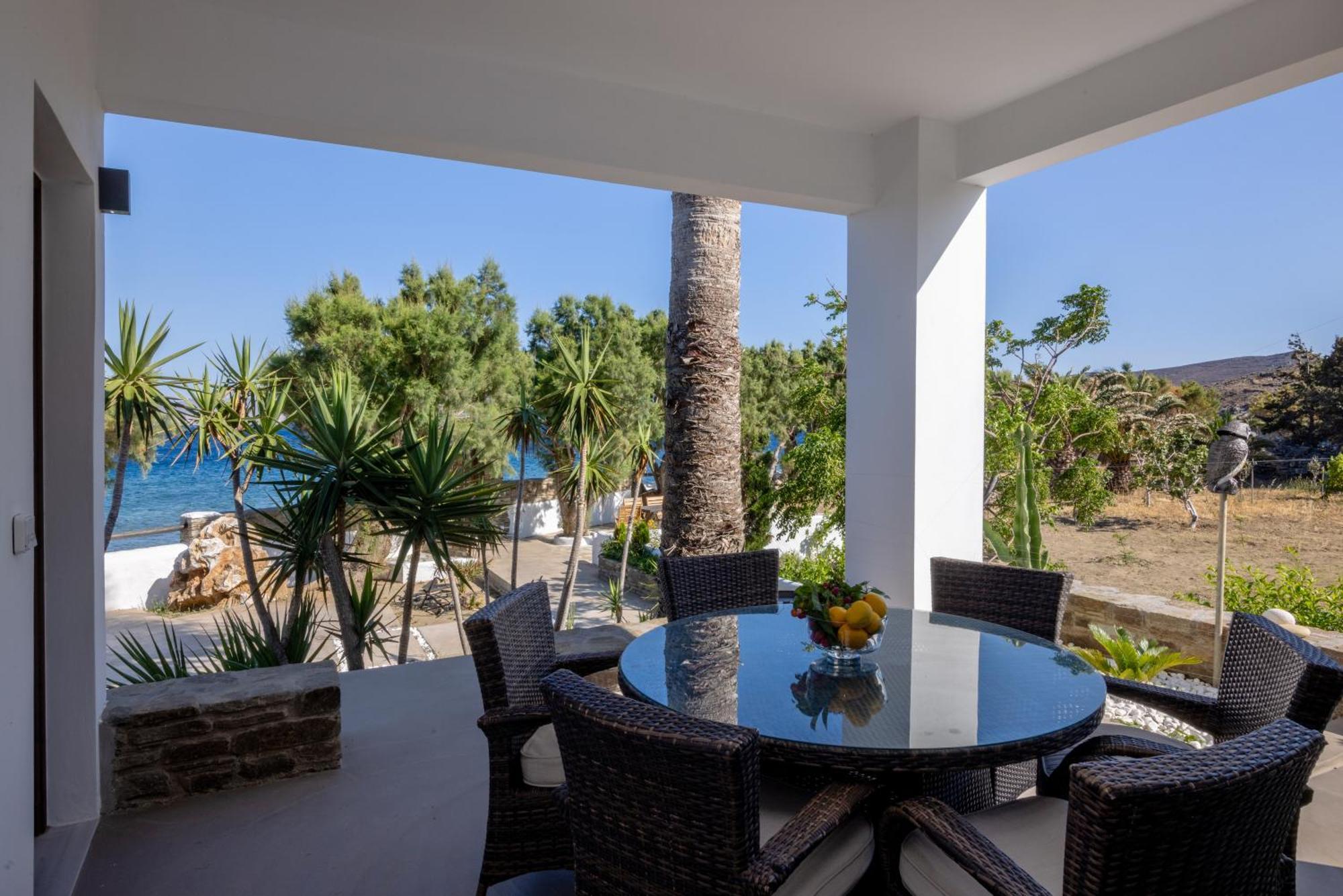 Unforgettable Tinos Complex Apartment
